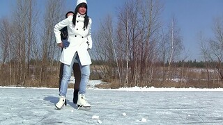 Not allowed fun and indoors fucking anent cute Russian GF Susan G