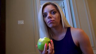 Blonde roommate Leah Winters shows her pussy and gets fucked